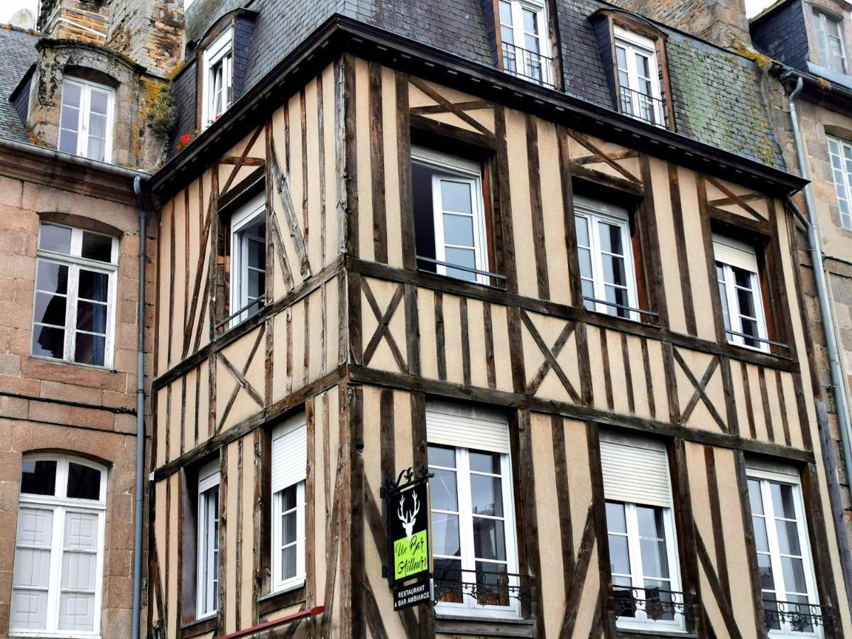 Les Appartements Du Marche Dinan Exterior photo