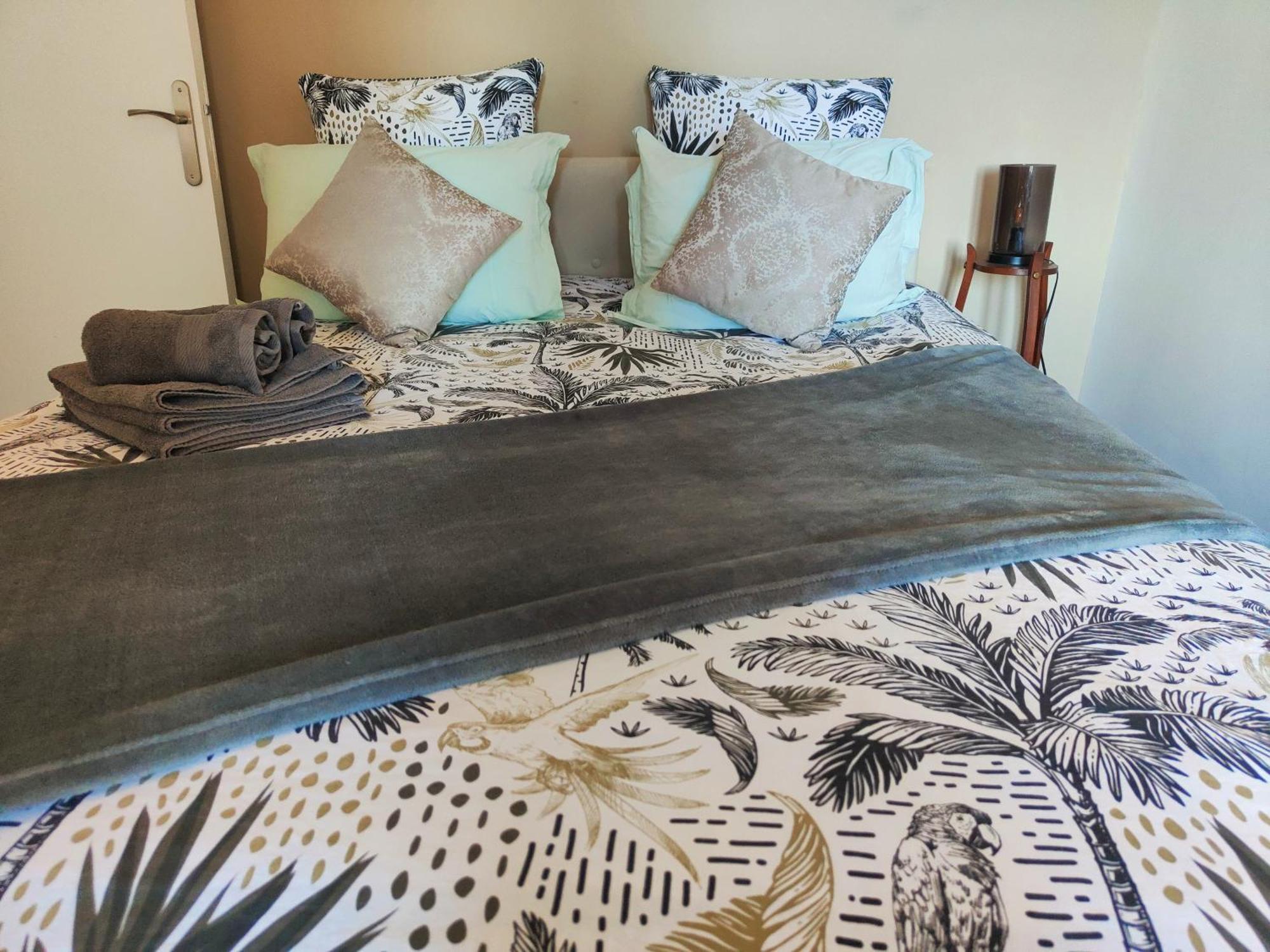 Les Appartements Du Marche Dinan Room photo